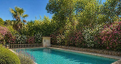 Super Cannes villa D Aurus