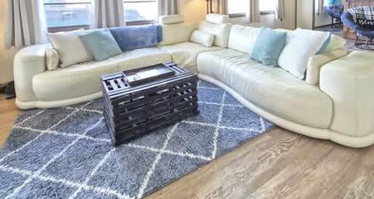Cozy 2-bedroom home ready for you to come relax and unwind.