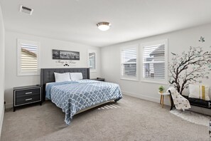 Travel crib, WiFi, bed sheets, wheelchair access - Wine Country, Graton Casino, Beaches, Hot Tub, BBQ (Rohnert Park)