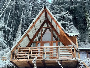 Exterior detail - Hillside a frame cottage Jibhi (Jibhi)