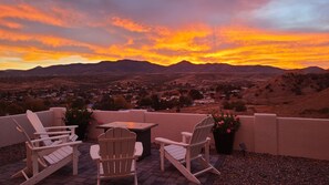 Terrace/patio - Hot Tub with Mountain Views, Golfer's Dream (Prescott Valley)