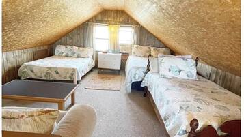 3 bedrooms, WiFi, bed sheets