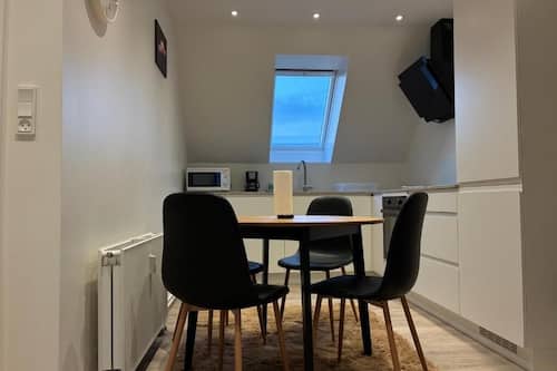 Appartement, 3 chambres | Salle à manger