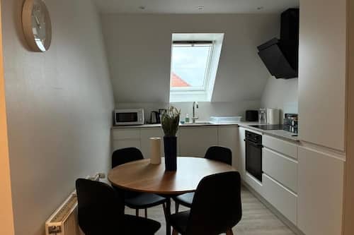 Appartement, 3 chambres | Salle Ă manger