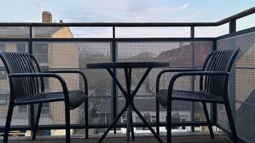 Apartment, 3 Bedrooms | Balcony