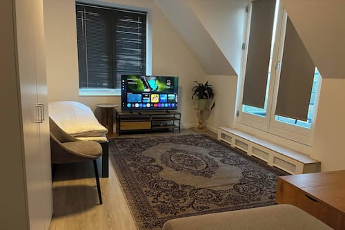 Appartement, 3 chambres | Salle de séjour