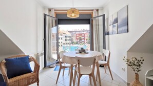 Dining - Desconectaengalicia Penthouse Rocafort II, 400m Silgar Beach (Sanxenxo)