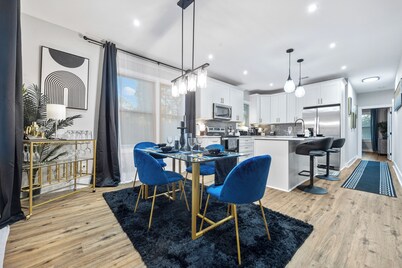 Luxury 4-bedroom house in Atlanta