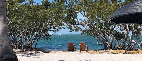 Sun loungers, beach towels