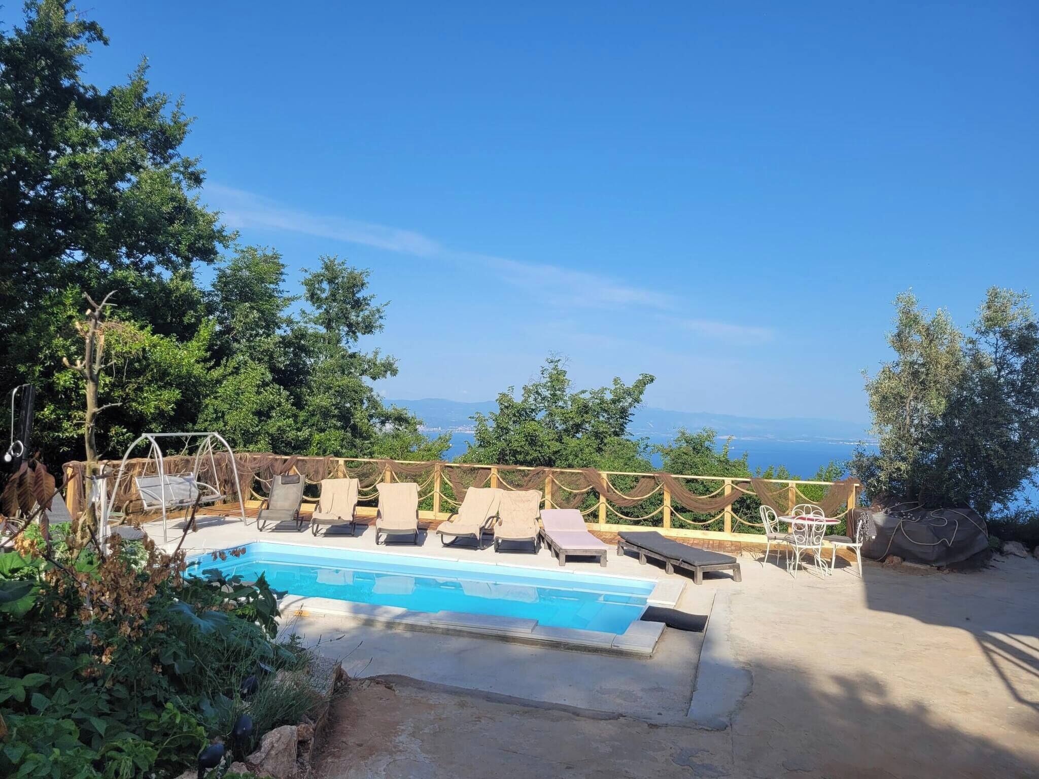 Apartment, 1 Bedroom, Accessible, Smoking | Pool | Outdoor pool