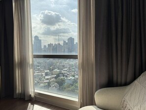 Interior - Relaxing 2 Twin bed suite (Mandaluyong City)