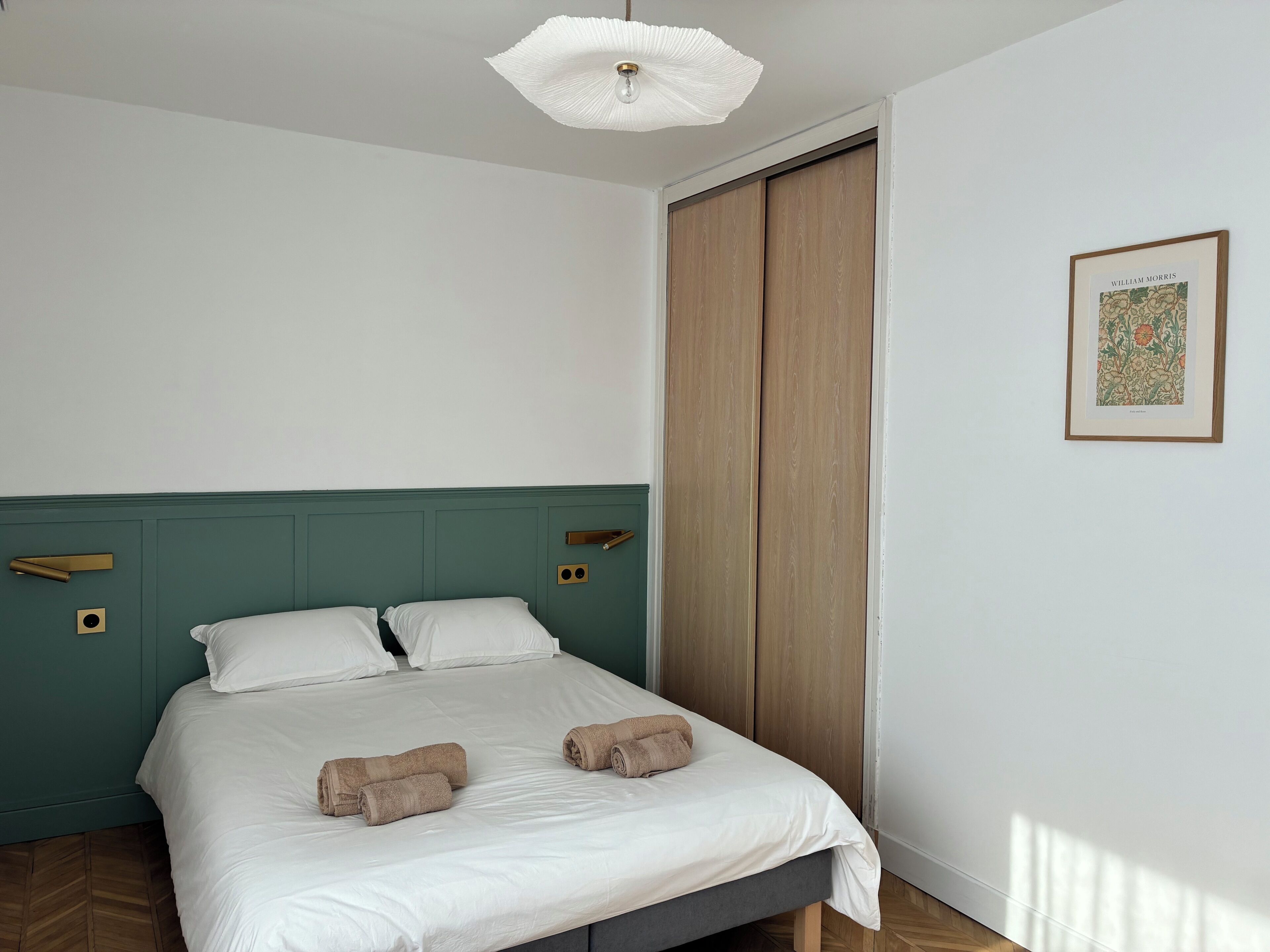 1 bedroom, travel crib, free WiFi, bed sheets