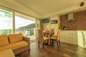 Dining - Famous Kata Ocean View 2BR Seaview Residence c129 (Tambon karon)