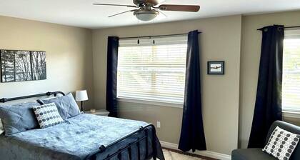 Fredericton Spacious-Cozy Family-Friendly 2BR Morden Private House