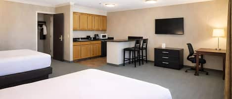 11 bedrooms, iron/ironing board, free WiFi, bed sheets