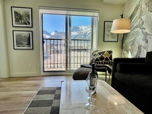 Living area - The Station 810 | Downtown | Rooftop Hot Tub (Canmore)