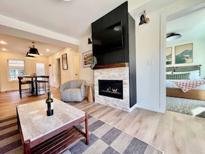 Interior - The Station 810 | Downtown | Rooftop Hot Tub (Canmore)