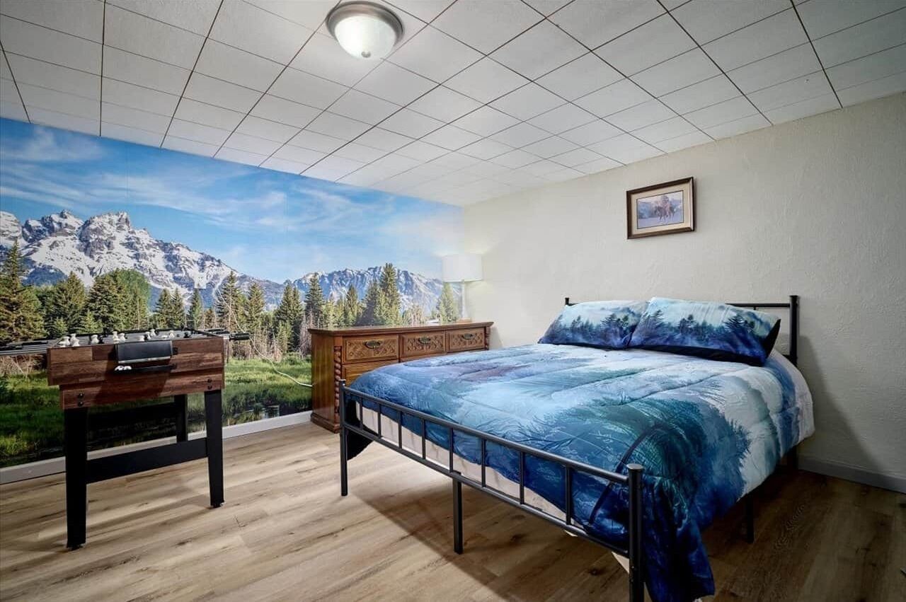 5 Schlafzimmer, Bügeleisen/Bügelbrett, WLAN, Bettwäsche
