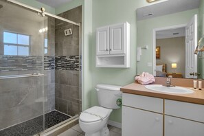 Towels - Minutes to Disney! Gated 3BR Resort Townhome (Kissimmee)