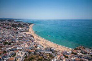 Beach - Sunny Terrace House | BBQ, Pool & Relax (Albufeira)