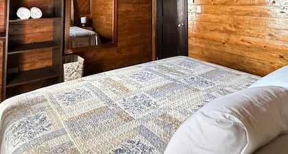 Luxury cottage in front of the sea and lagoon of miami Tela