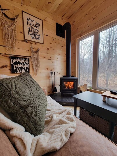 Jacks cabin in the woods