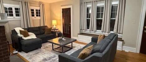 TV, fireplace, offices
