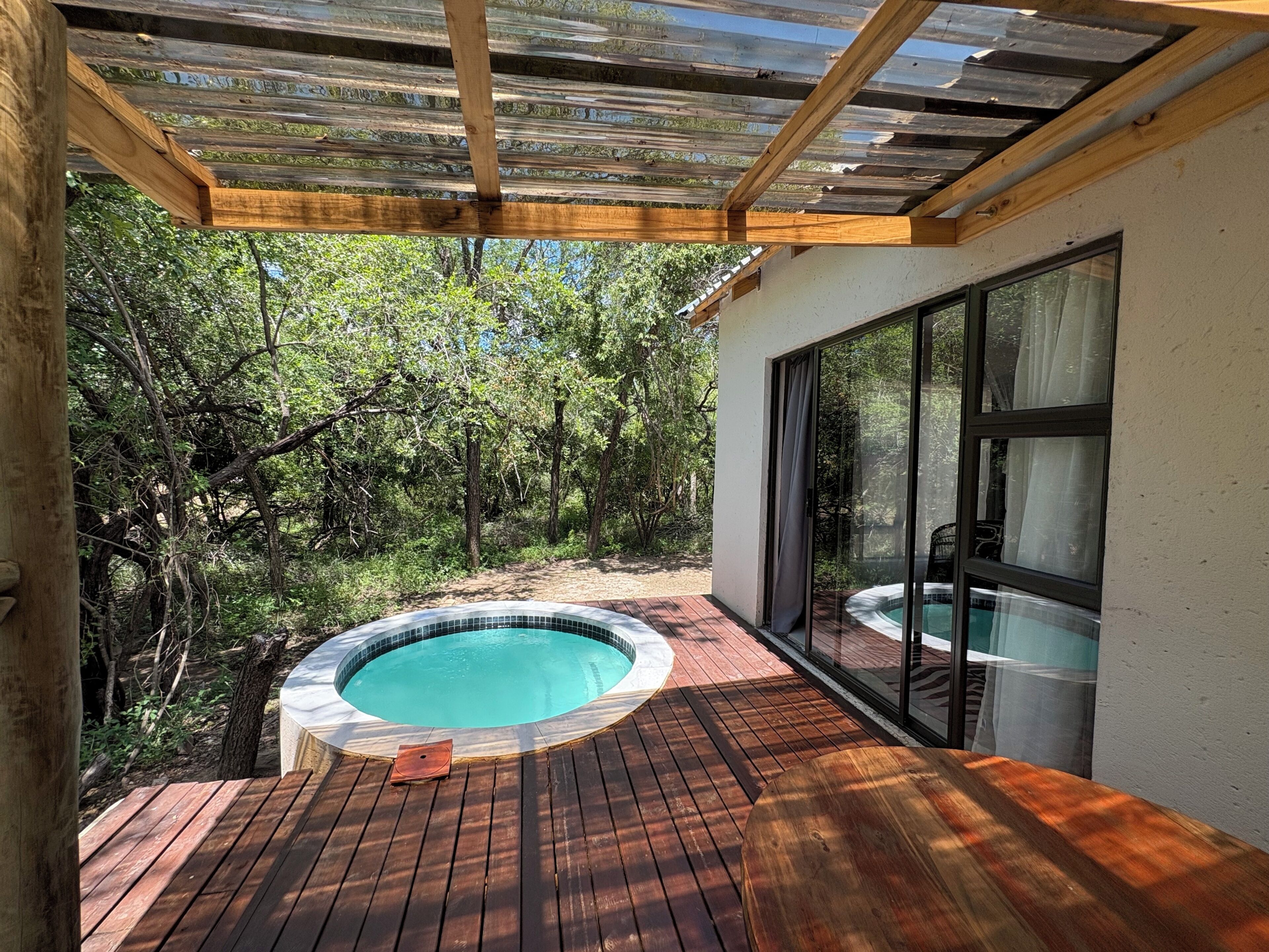 Luxury Double or Twin Room, Park View | Terrace/patio