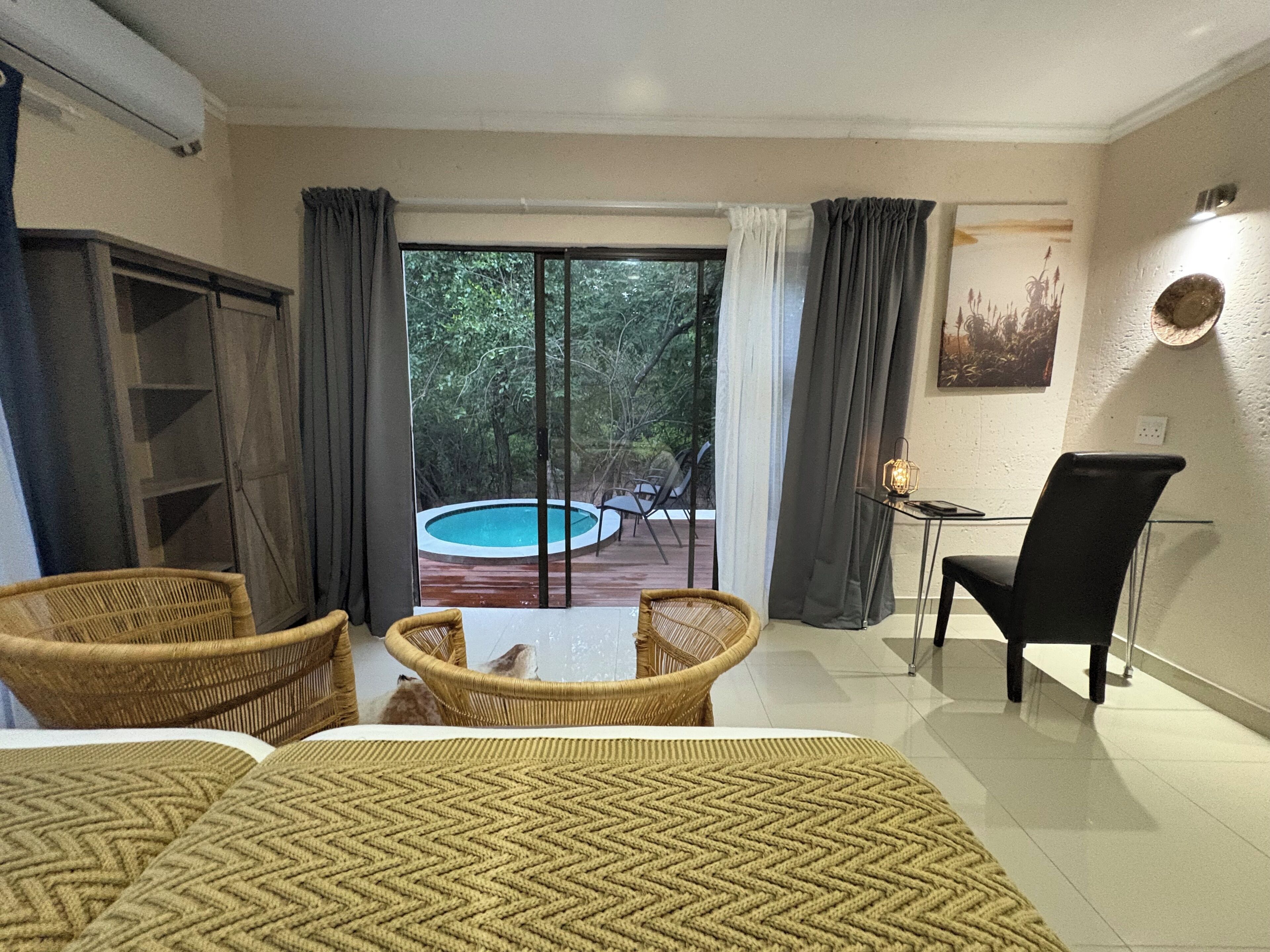 Luxury Double or Twin Room, Park View | Interior