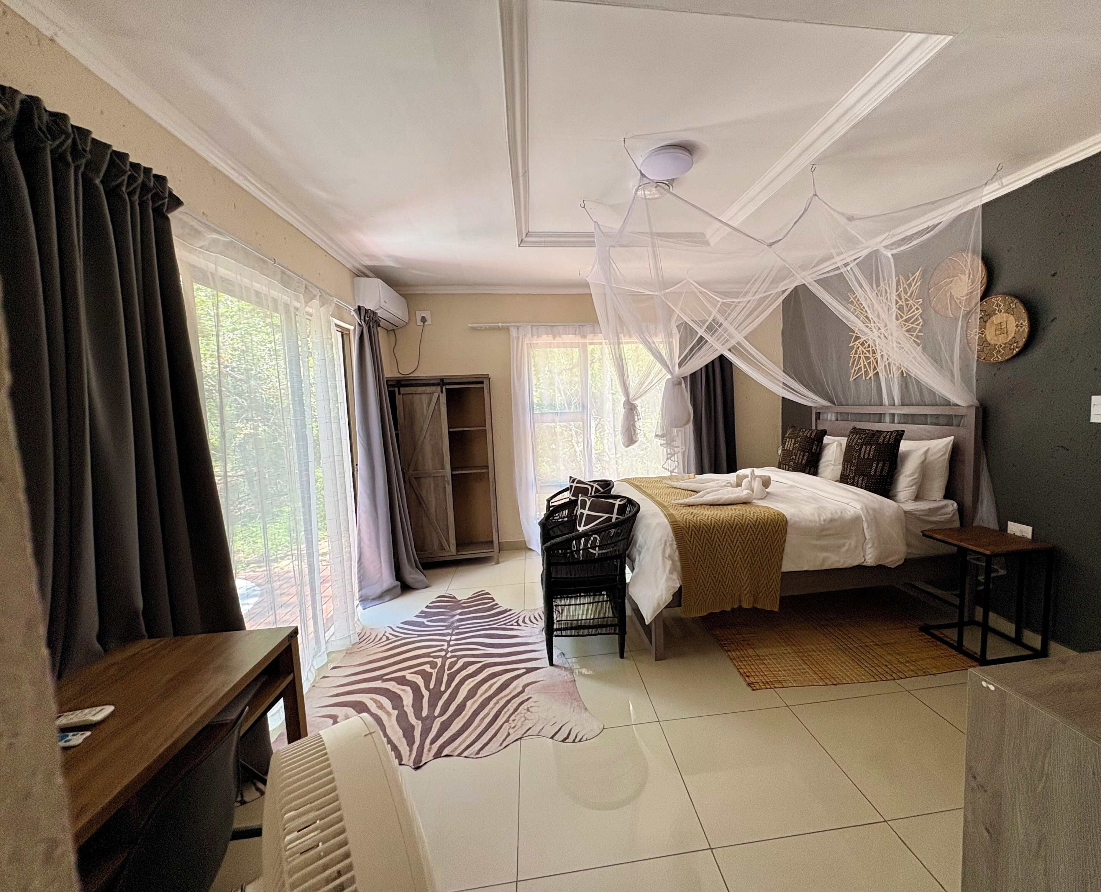 Luxury Double or Twin Room, Park View | Blackout curtains, free WiFi