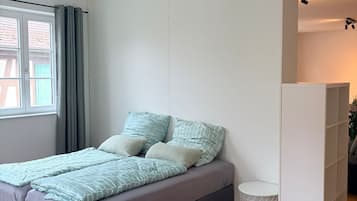 2 dormitorios, cuna de viaje, wifi gratis y ropa de cama