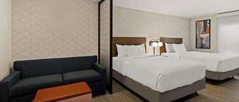 Iron/ironing board, free WiFi, bed sheets