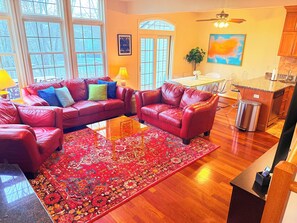 TV, fireplace - 5BR Family Retreat · Hot Tub · Karaoke · Game Room · Lake Access · Tennis (Lake Harmony)