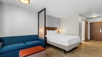 Iron/ironing board, free WiFi, bed sheets