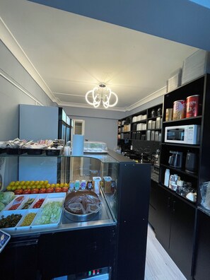 Dining - Nazende (İstanbul)