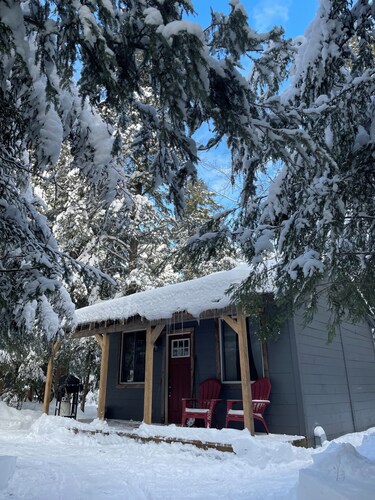 Henrys cabin on the river