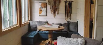 Henrys cabin on the river