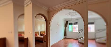 3 bedrooms, iron/ironing board, WiFi, bed sheets