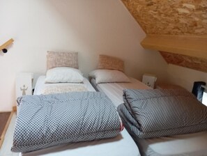 Bügeleisen/Bügelbrett, kostenloses WLAN