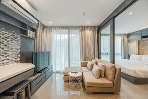 Living area - Resort-Style 1BR near Kamala Beach w/ Pool C161 (กมลา)