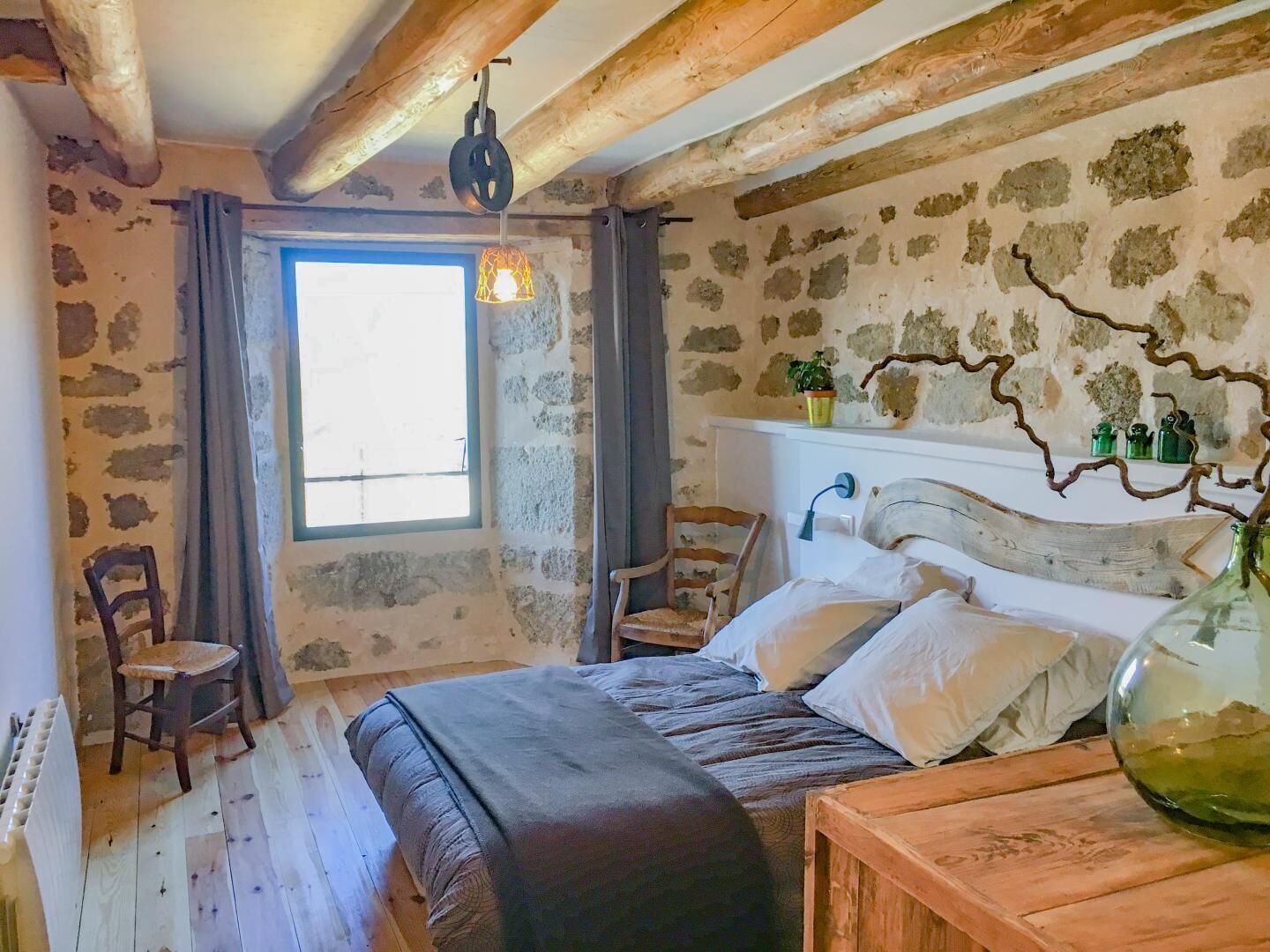 6 soverom, reiseseng for barn, wi-fi (inkludert) og sengetøy