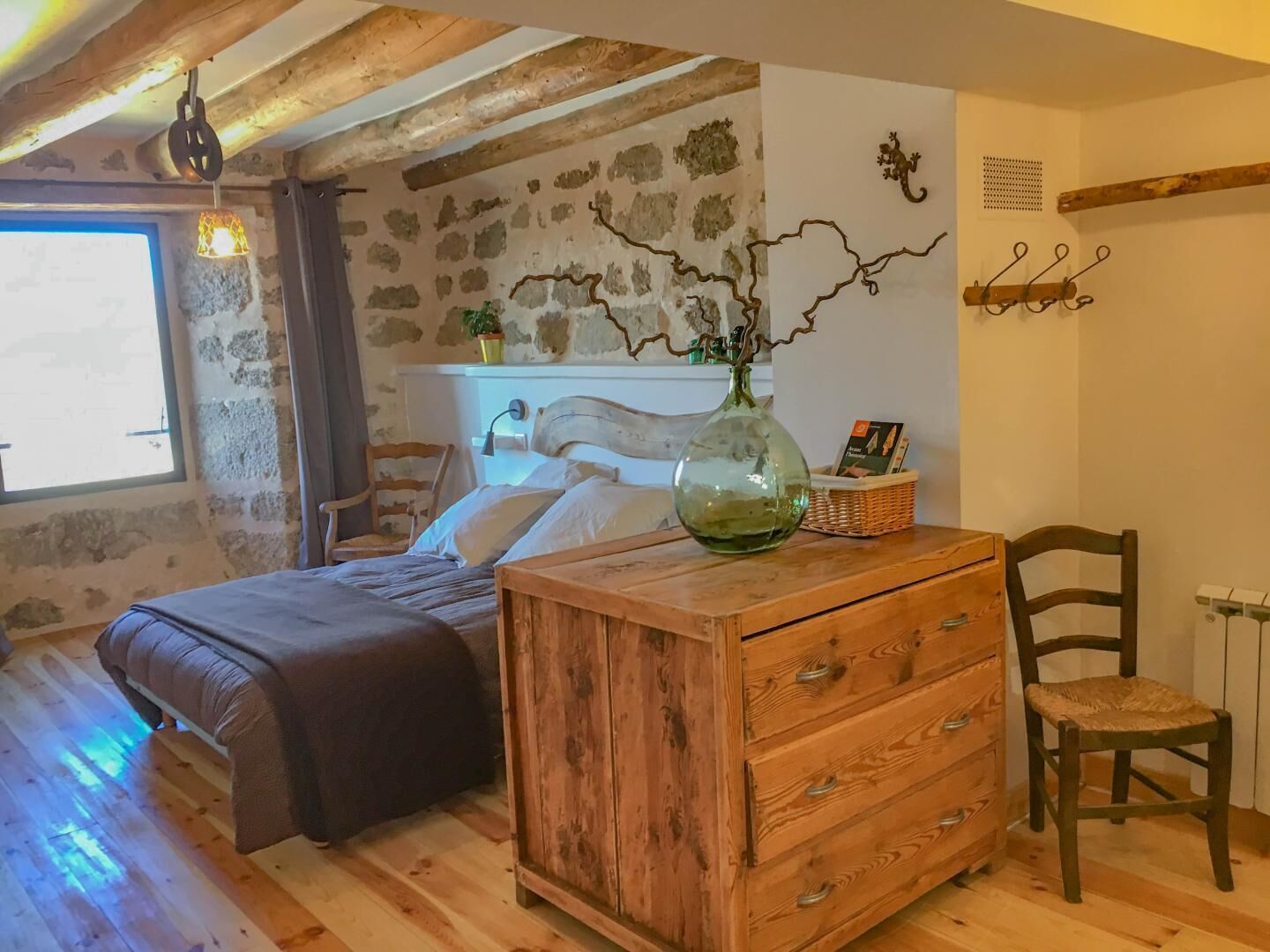 6 Schlafzimmer, Reisekinderbett, kostenloses WLAN, Bettwäsche