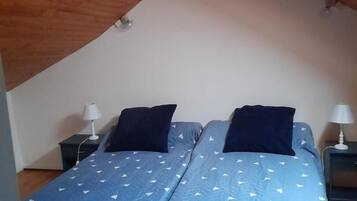 2 chambres, fer et planche Ă repasser, lit parapluie, Wi-Fi gratuit