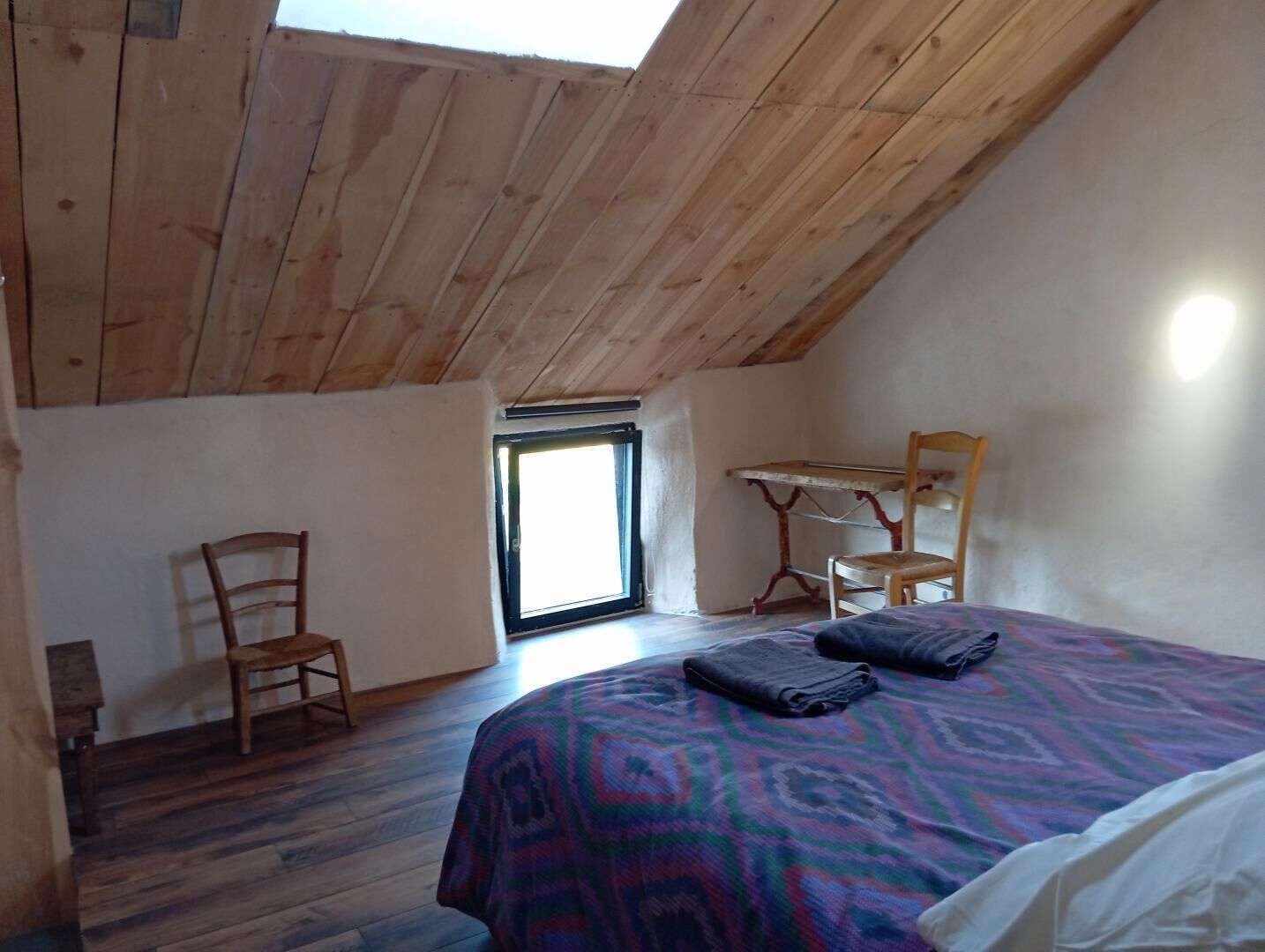 2 soverom, strykejern/-brett, reiseseng for barn og wi-fi (inkludert)