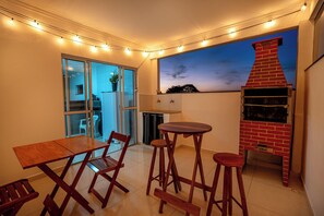 Appartement Confort, véranda, vue ville | Terrasse/Patio