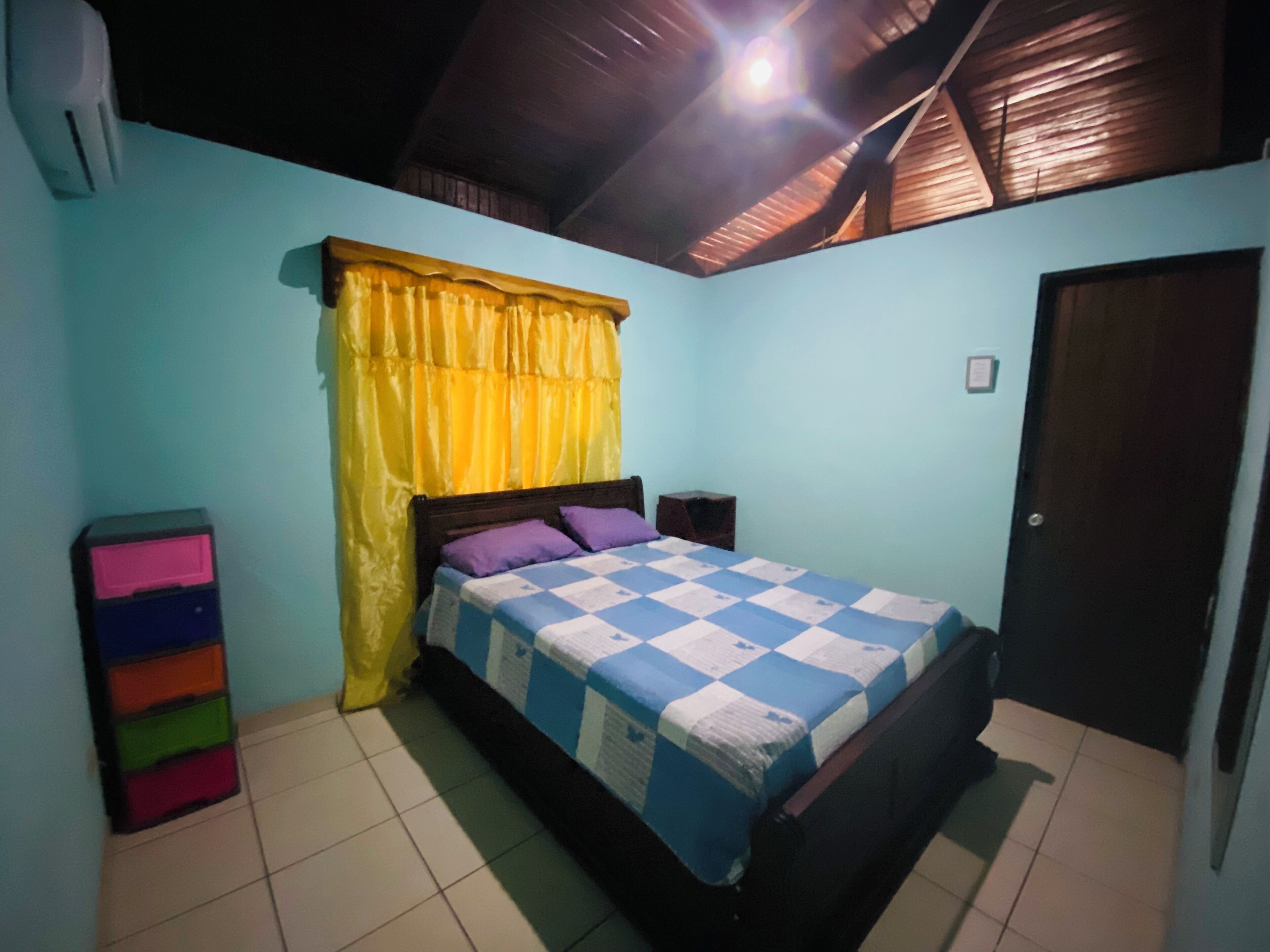 4 bedrooms, free WiFi, bed sheets