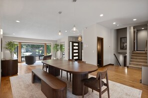 Dining - Lakeside Liberty Lake Home • Private Beach Acces (Liberty Lake)
