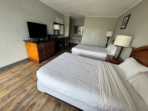 Bayou Inn