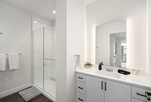 Hair dryer - Arcadia Oasis w/ Resort Pool, Gym & Fire Pits (Phoenix)
