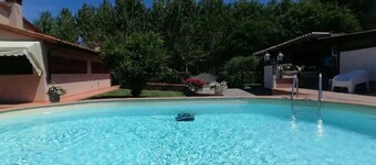 Villa indipendente con piscina esclusiva immersa nella campagna toscana